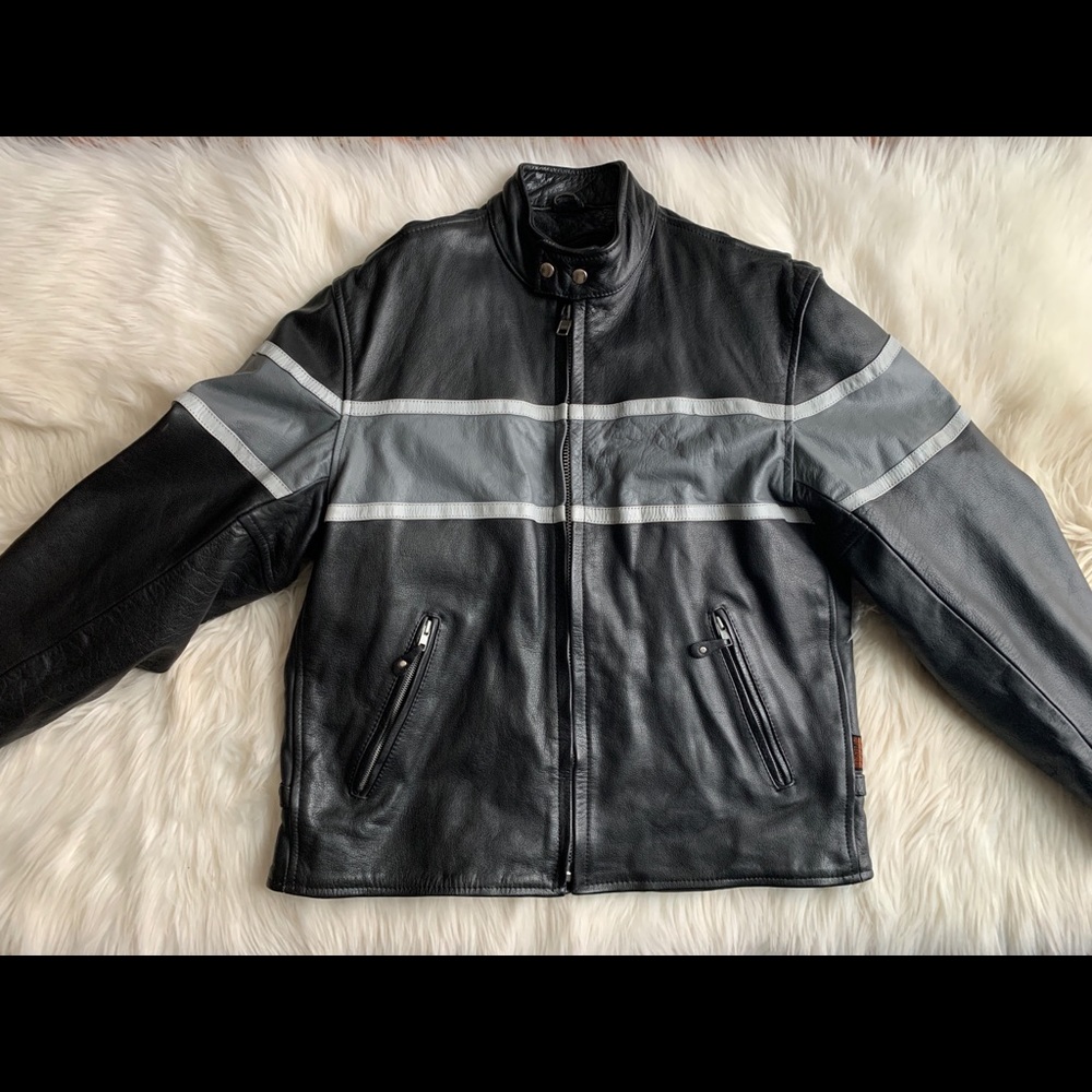 Men’s Leather Jacket